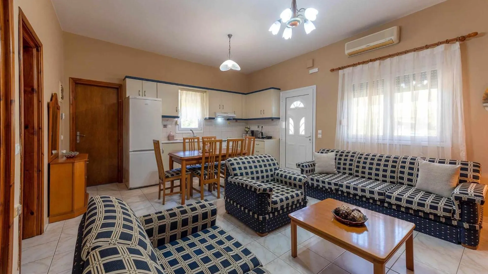 Alexandra'S Garden Apartment Paliouri